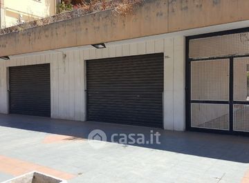 Box/posto auto in residenziale in Via XXV Aprile 2