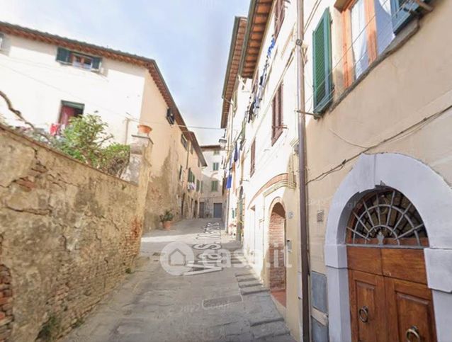 Appartamento in residenziale in Via San Martino 12