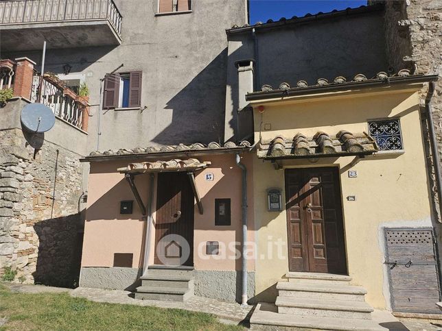 Casa bi/trifamiliare in residenziale in Via Bufalari