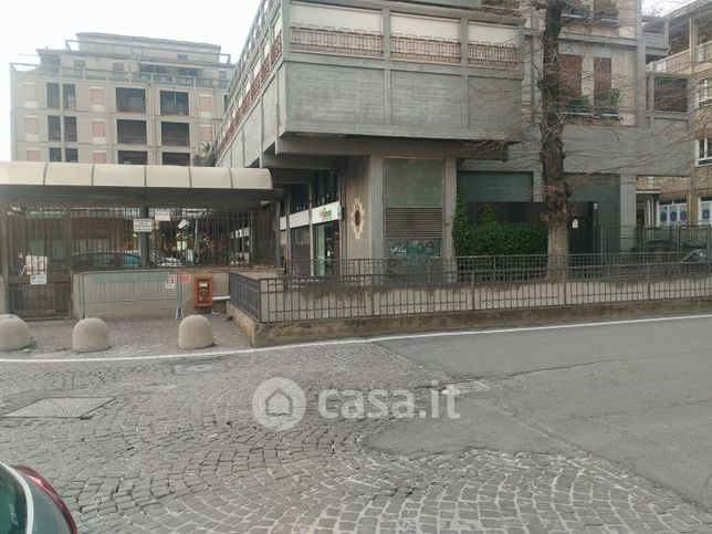 Box/posto auto in residenziale in Piazza Bruno Buozzi