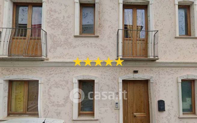 Appartamento in residenziale in Piazza Scuole