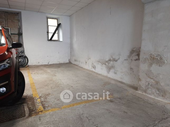 Box/posto auto in residenziale in Via Tiziano Vecellio 14