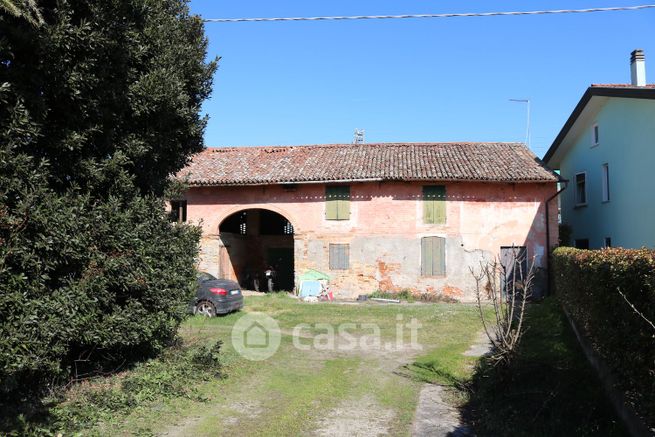 Rustico/casale in residenziale in Via Fornase