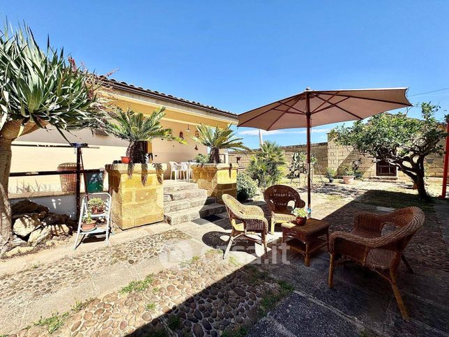 Villa in residenziale in