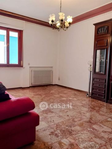 Appartamento in residenziale in Via Litoranea