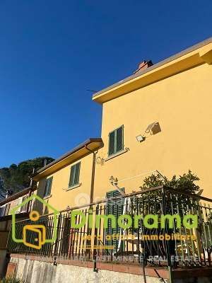 Villa in residenziale in 