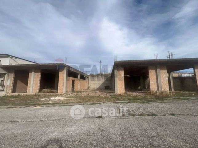 Rustico/casale in residenziale in 