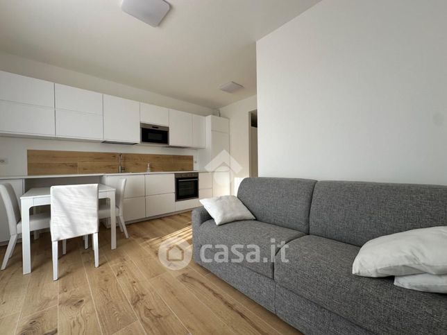 Appartamento in residenziale in Viale dei Mille 80