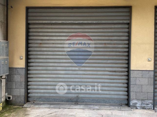 Box/posto auto in residenziale in Via A. Tripoli 34 B
