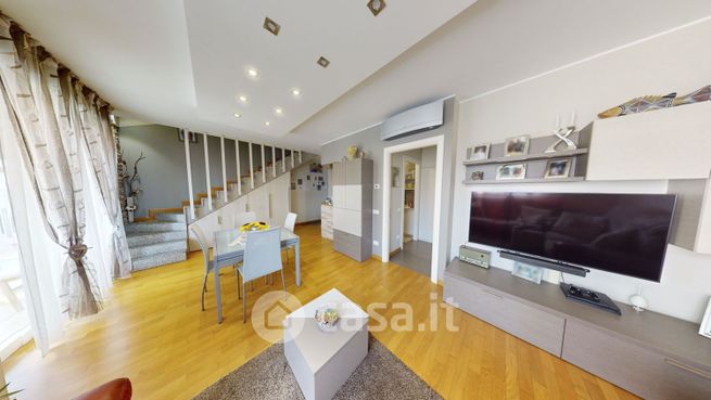 Appartamento in residenziale in Via V. Alfieri
