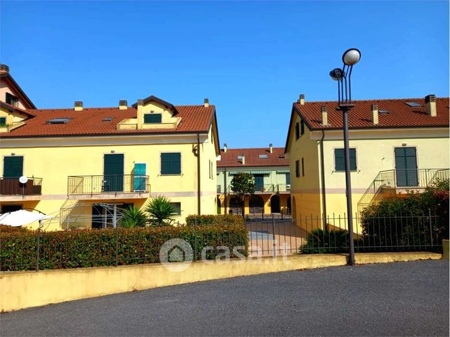 Appartamento in residenziale in Via Giovanni Molineri 37 F
