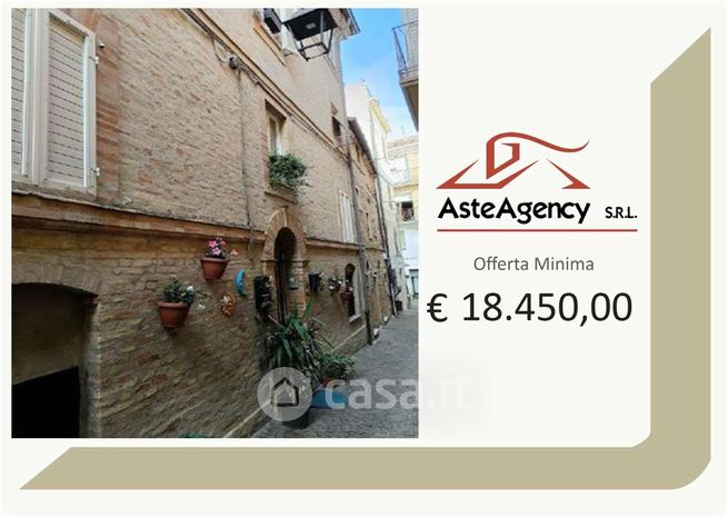Appartamento in residenziale in Via Fiorenzuola 30
