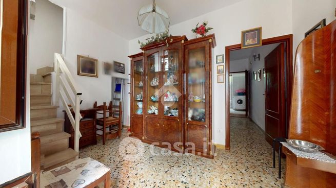 Casa indipendente in residenziale in Via Pinone