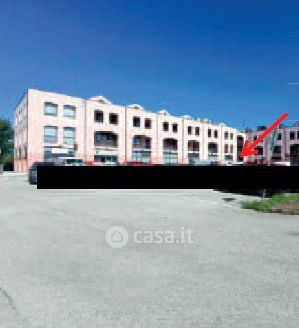 Ufficio in commerciale in Via Treviso 61
