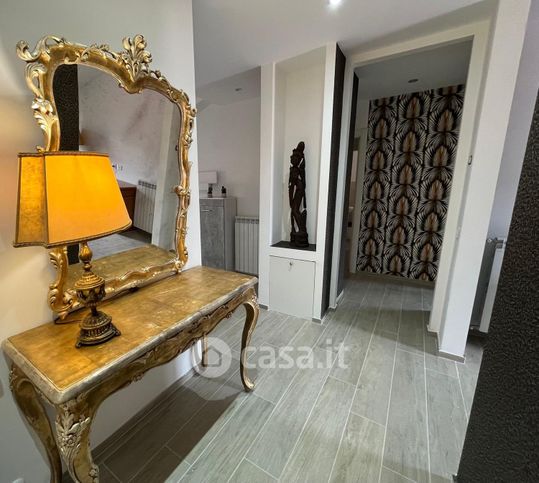 Appartamento in residenziale in Via Miguel Cervantes 13