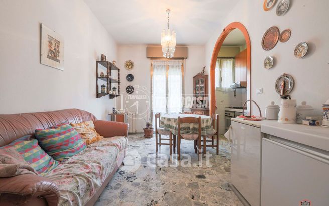 Appartamento in residenziale in Via delle Scuole 10