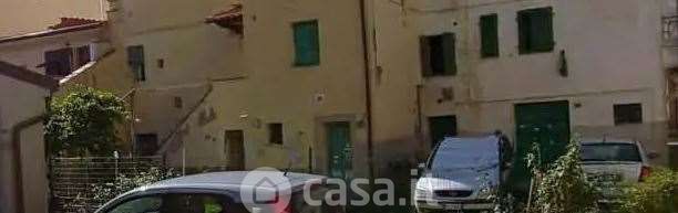 Appartamento in residenziale in Via Lungo le Mura 57