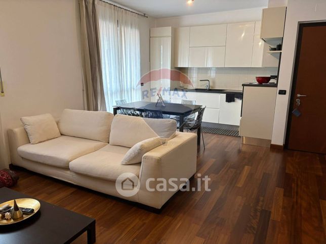 Appartamento in residenziale in Via Michelangelo Buonarroti 4