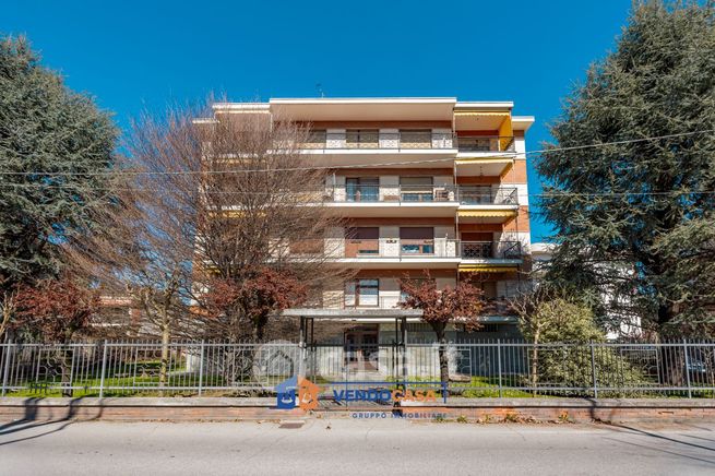 Appartamento in residenziale in Viale Guido Gozzano 4