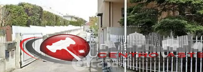 Box/posto auto in residenziale in Via Ciccotonno