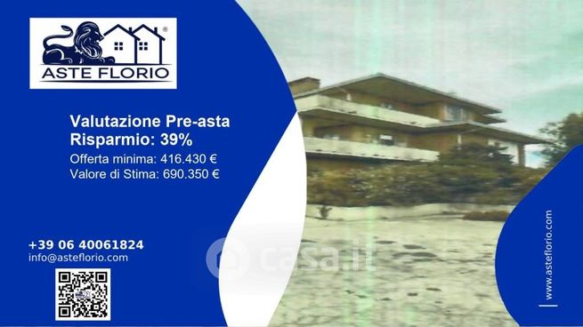 Capannone in commerciale in Contrada Sterparo