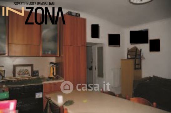 Appartamento in residenziale in Via Oratorio 1