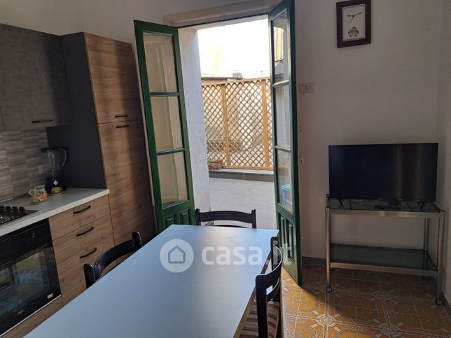 Appartamento in residenziale in Via C. Alaimo