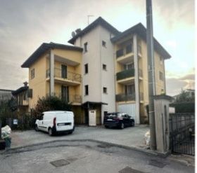 Appartamento in residenziale in Viale dei Caduti 55