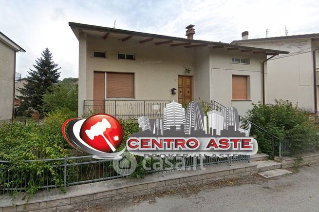 Villa in residenziale in Via Flaminia Nord