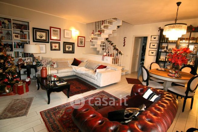 Villetta a schiera in residenziale in 