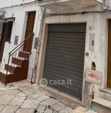 Box/posto auto in residenziale in Via Veneziani