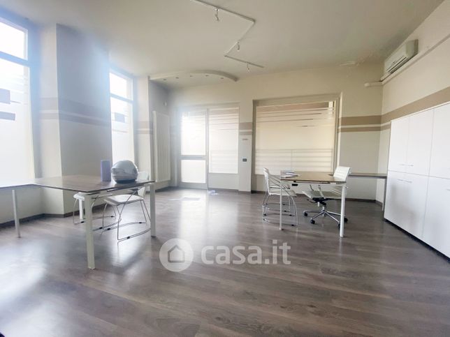 Ufficio in commerciale in Via Guglielmo Marconi