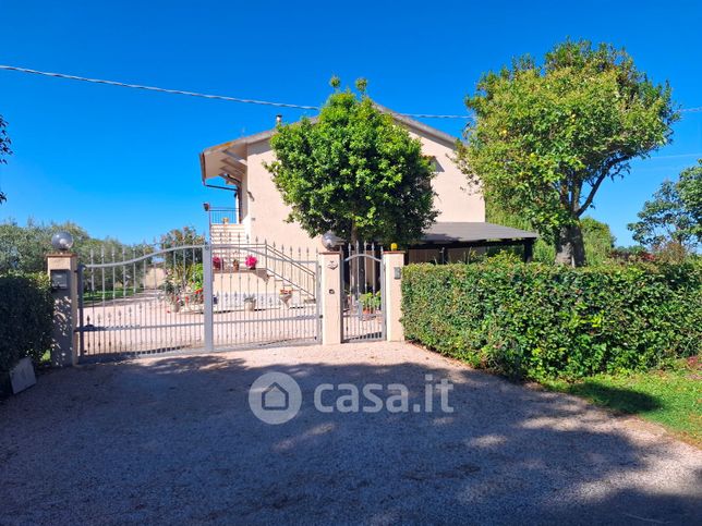 Casa indipendente in residenziale in Strada Vicinale dei Cavallini
