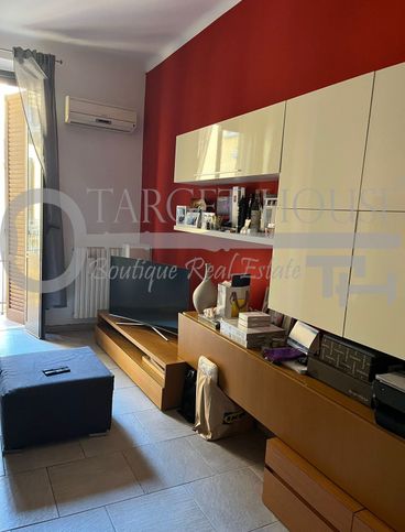 Appartamento in residenziale in Via Lepontina