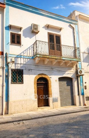 Casa indipendente in residenziale in Via Principe Amedeo