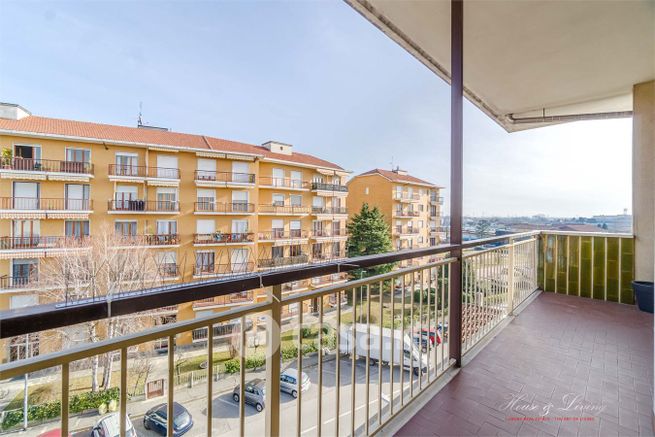 Appartamento in residenziale in Strada Villastellone