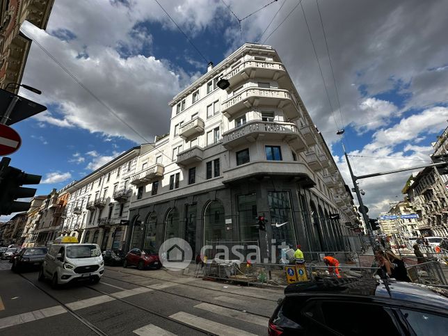 Appartamento in residenziale in Via Errico Petrella 4