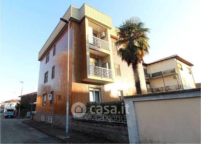 Appartamento in residenziale in Via Zeferino Carestia 6