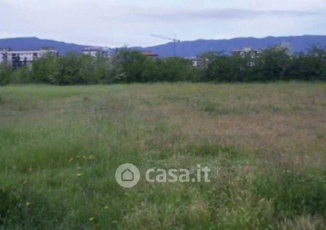 Terreno edificabile in residenziale in Contrada Santa Rosa