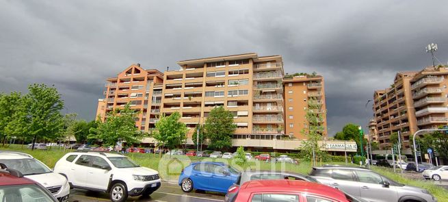 Appartamento in residenziale in Via Adriano 106