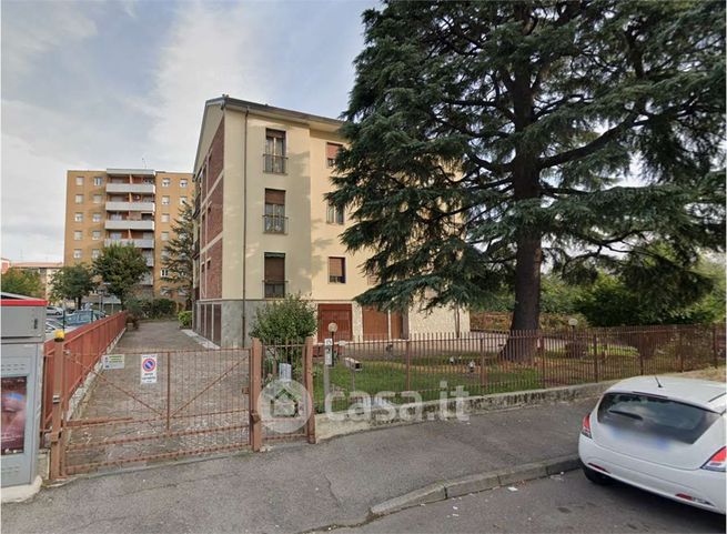 Appartamento in residenziale in Via A. Poliziano 15