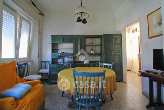 Appartamento in residenziale in Via Italo Stegher 4