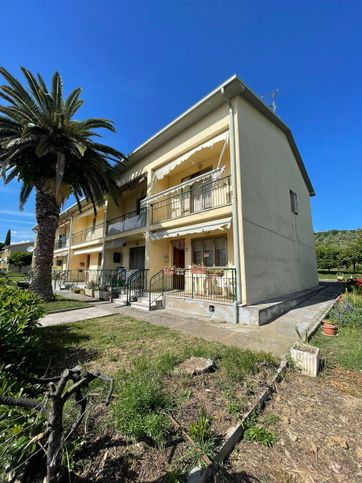 Villetta a schiera in residenziale in Via Aldo Moro 25