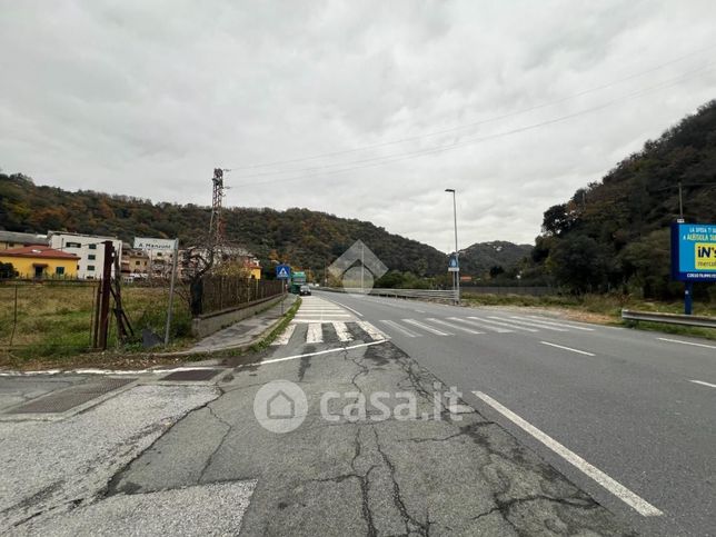 Garage/posto auto in residenziale in Via Alessandro Manzoni