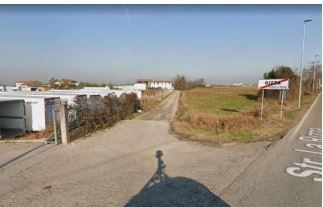 Terreno agricolo in commerciale in Strada La Rizza