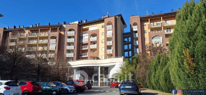Appartamento in residenziale in Via Peschiera 7