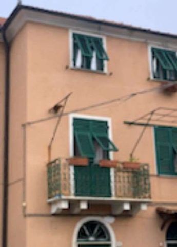 Appartamento in residenziale in Via Trasta 1