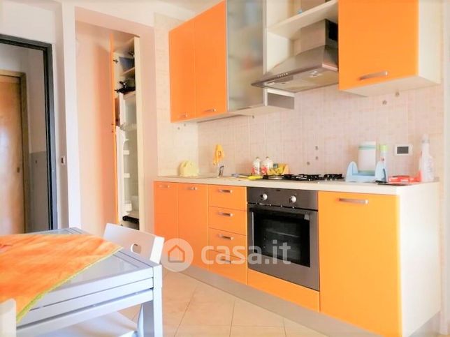 Appartamento in residenziale in Via Pitagora 25