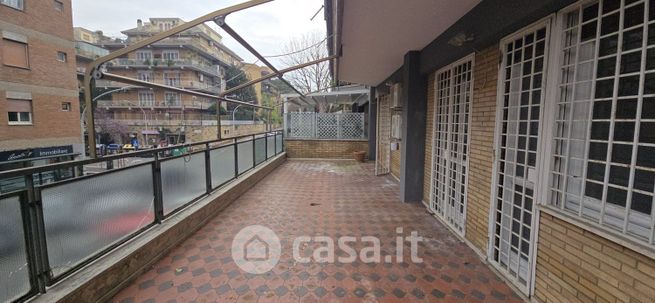 Appartamento in residenziale in Via Leonardo Greppi