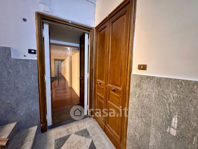 Ufficio in commerciale in Via Alessandro Scarlatti 150